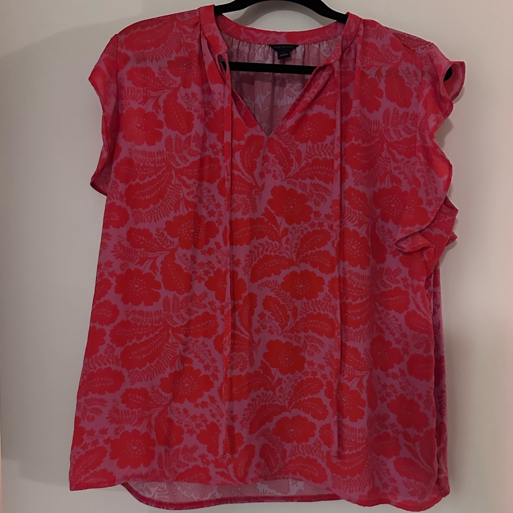 Ann Taylor Orange/Pink Floral Blouse with Flutter Sleeves and Front Ties in L
